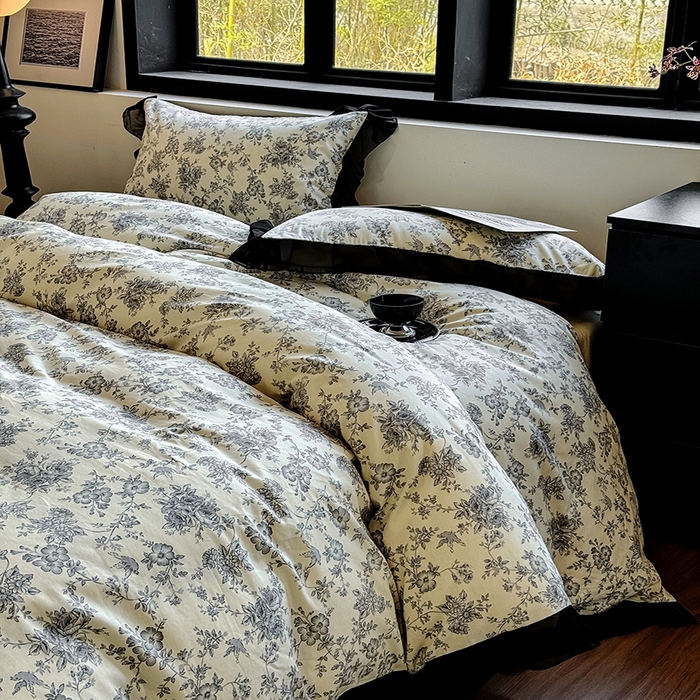 91家纺网 家纺一手货源 找家纺 宅家居 2025新款爆款轻法式赫本风复古印花13372纯棉四件套韩式黑色花边40支全棉三件套 洛莉娜