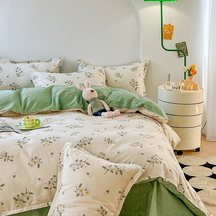 91家纺网 家纺一手货源 找家纺 世爵家纺 2023新款亲肤印花磨毛四件套 花香满园