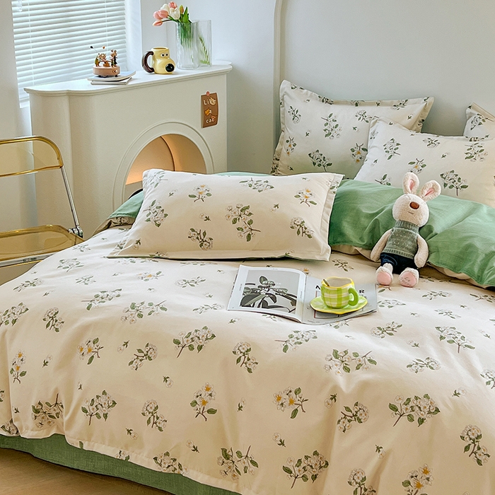 91家纺网 家纺一手货源 找家纺 世爵家纺 2023新款亲肤印花磨毛四件套 花香满园