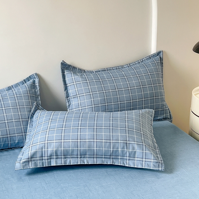 91家纺网 家纺一手货源 找家纺 世爵家纺 2023新款亲肤印花磨毛四件套 格言-蓝