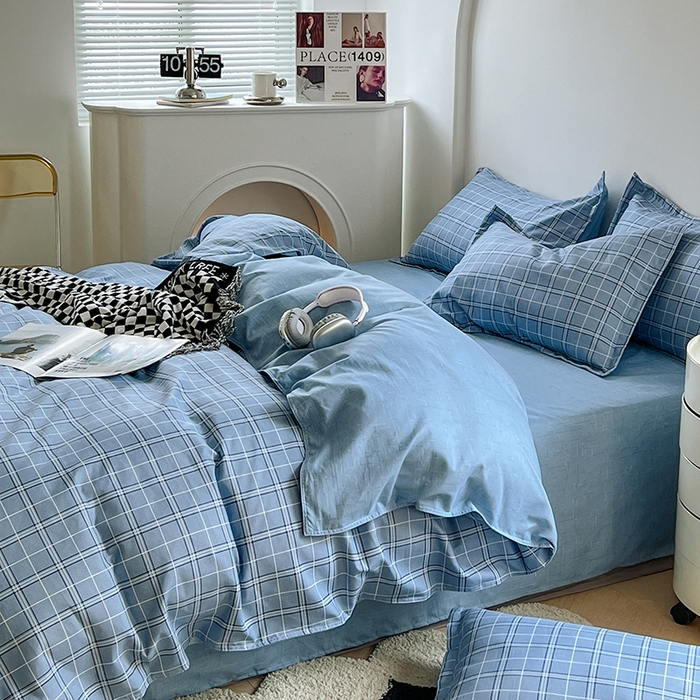 91家纺网 家纺一手货源 找家纺 世爵家纺 2023新款亲肤印花磨毛四件套 格言-蓝