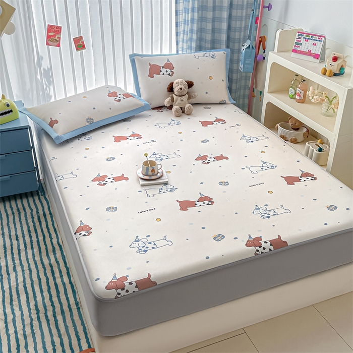 91家纺网 家纺一手货源 找家纺 美澳家纺 2025新款数码印花碳光冰丝席床席床笠三件套 狗狗丫