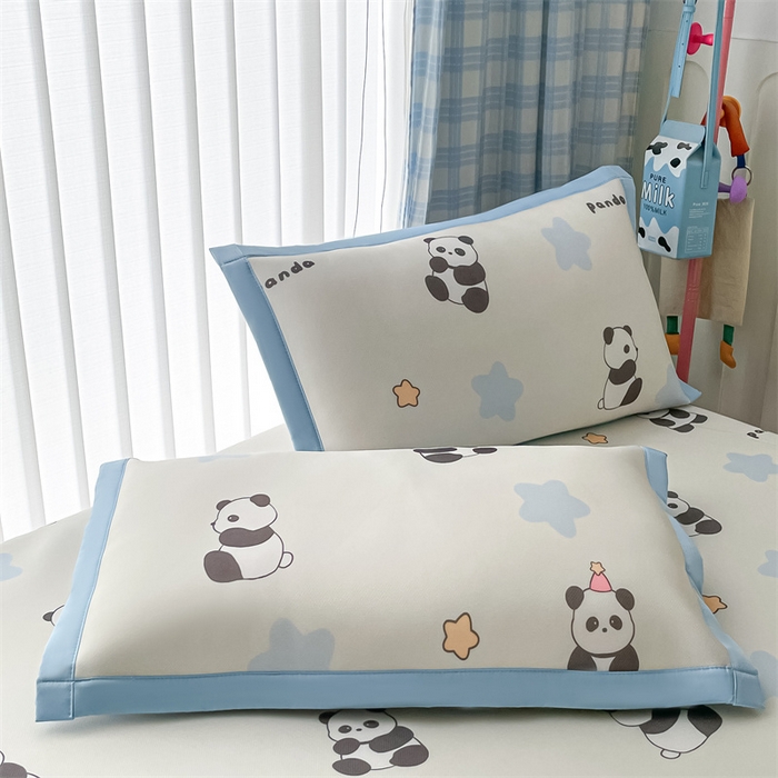 91家纺网 家纺一手货源 找家纺 美澳家纺 2025新款数码印花碳光冰丝席床席床笠三件套 星星熊猫