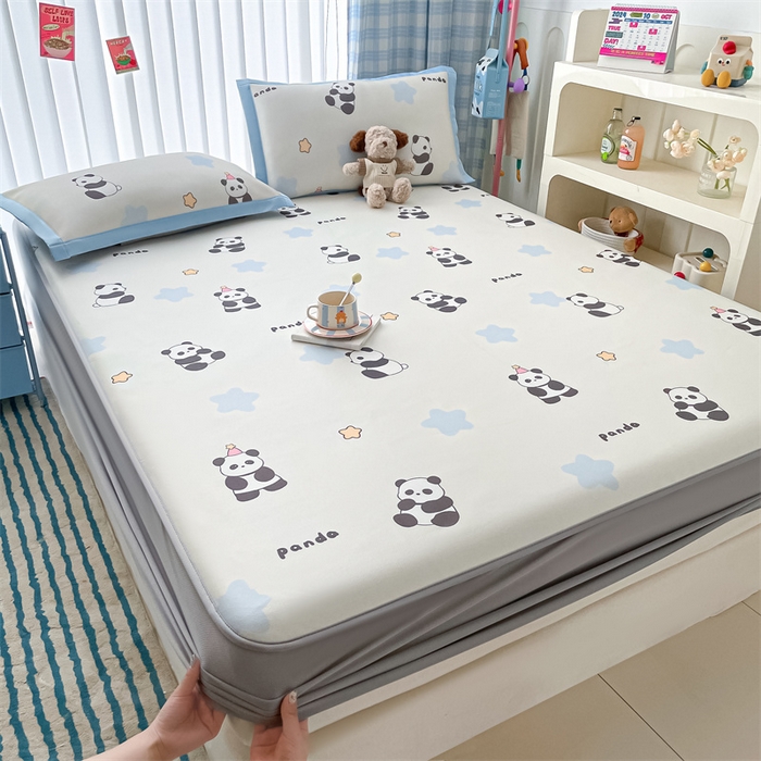 91家纺网 家纺一手货源 找家纺 美澳家纺 2025新款数码印花碳光冰丝席床席床笠三件套 星星熊猫