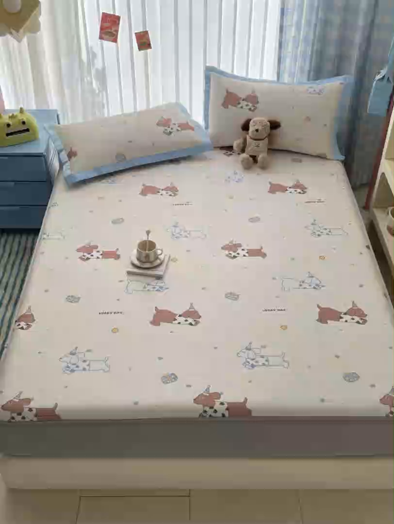 91家纺网 家纺一手货源 找家纺 美澳家纺 2025新款数码印花碳光冰丝席床席床笠三件套 狗狗丫