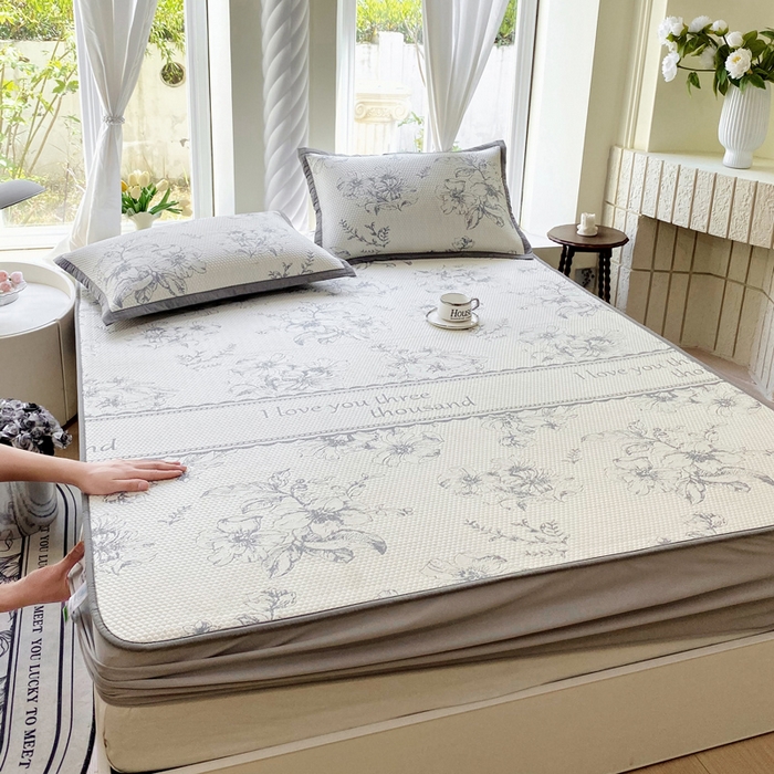 91家纺网 家纺一手货源 找家纺 （总）宜家坊 2025新款A类PE中分子提花软凉席-花夏