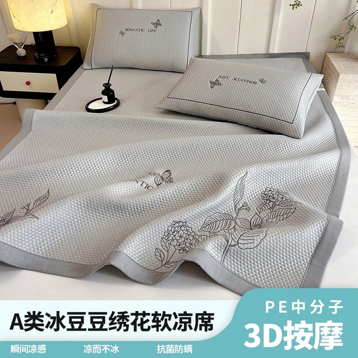 91家纺网 家纺一手货源 找家纺 （总）宜家坊 2025新款A类PE中分子绣花软凉席-墨蝶