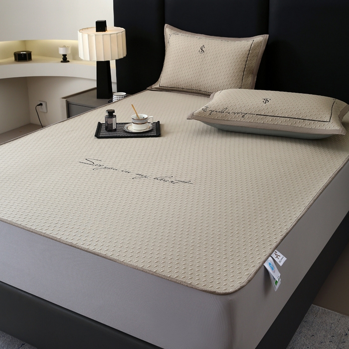 91家纺网 家纺一手货源 找家纺 宜家坊 2025新款A类PE中分子绣花软凉席-雅致 床笠款-雅致金