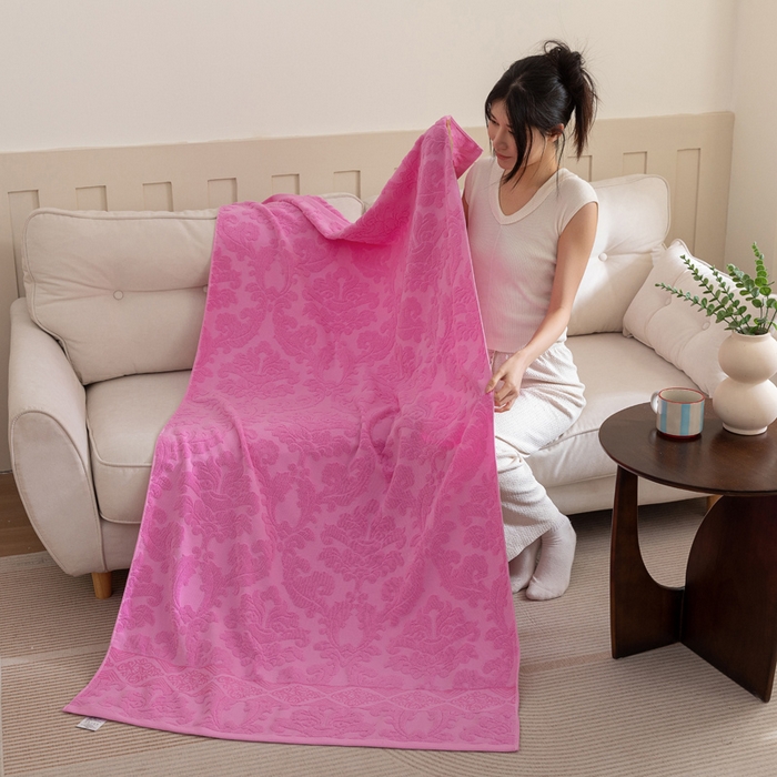 91家纺网 家纺一手货源 找家纺 乐家毛巾被（工厂自产自销） 2025新款欧雅全棉纯棉提花浴巾 粉色 70x140cm