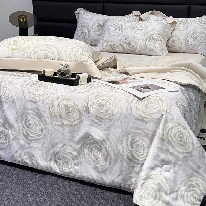 91家纺网 家纺一手货源 找家纺 宜家坊 2025春夏新款莱赛尔天丝夏被嵌绳款数码印花单夏被夏被四件套单床笠单床单款 松绿玫瑰