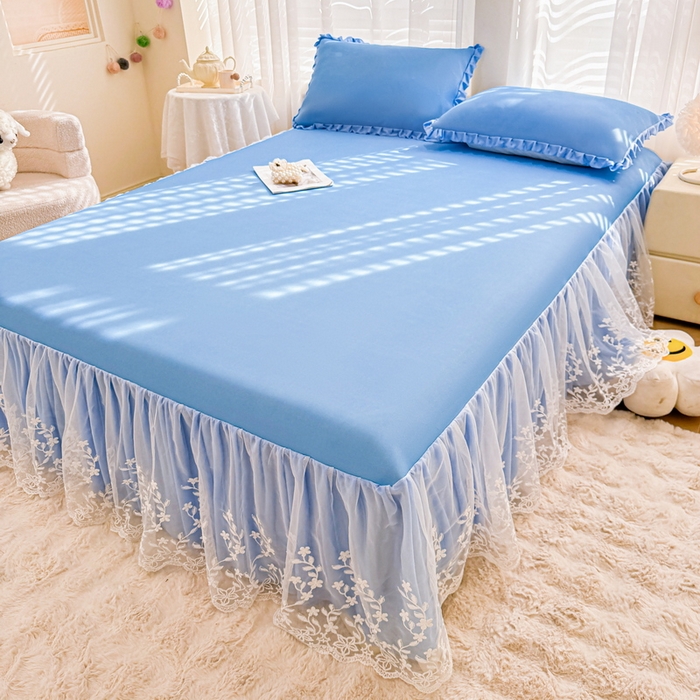 91家纺网 家纺一手货源 找家纺 LIFE.丽芙 2025春夏新款独家研发太空层凉感软席双层蕾丝边冰丝凉席床裙款 冰蓝