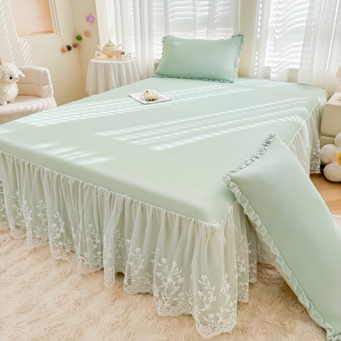 91家纺网 家纺一手货源 找家纺 LIFE.丽芙 2025春夏新款独家研发太空层凉感软席双层蕾丝边冰丝凉席床裙款 水绿