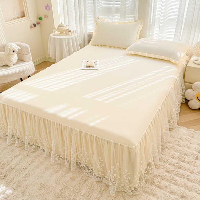 91家纺网 家纺一手货源 找家纺 LIFE.丽芙 2025春夏新款独家研发太空层凉感软席双层蕾丝边冰丝凉席床裙款 奶昔黄