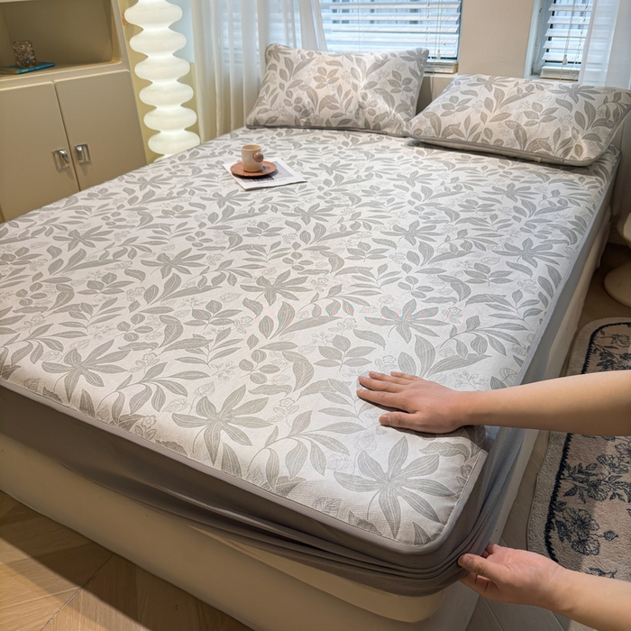 91家纺网 家纺一手货源 找家纺 （总）LIFE.丽芙 2025春夏季新品数码印花冰藤凉席席子床笠三件套加厚冰丝软藤席小清新印花床罩单件（风格二）