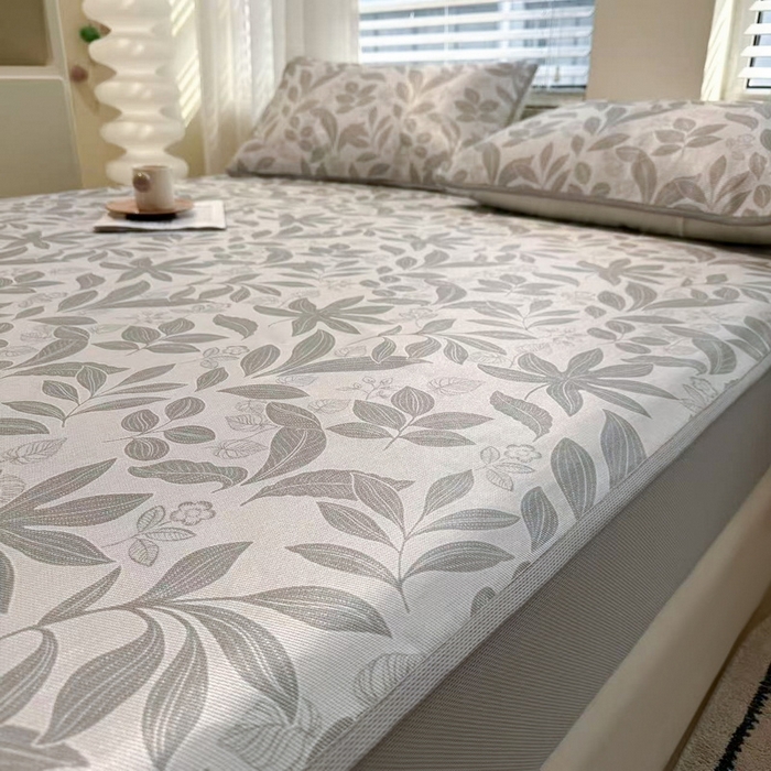 91家纺网 家纺一手货源 找家纺 LIFE.丽芙 2025春夏季新品数码印花冰藤凉席席子床笠三件套加厚冰丝软藤席小清新印花床罩单件（风格二） 绿茵