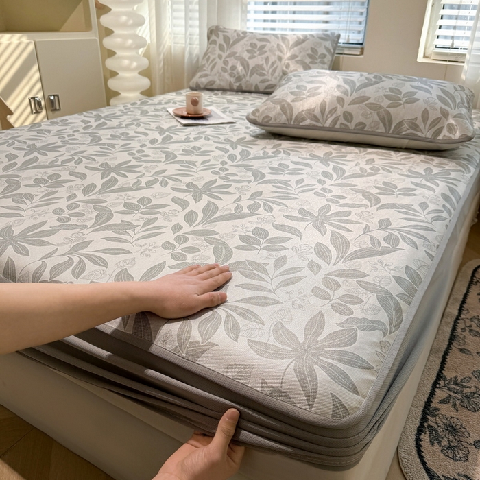 91家纺网 家纺一手货源 找家纺 LIFE.丽芙 2025春夏季新品数码印花冰藤凉席席子床笠三件套加厚冰丝软藤席小清新印花床罩单件（风格二） 绿茵