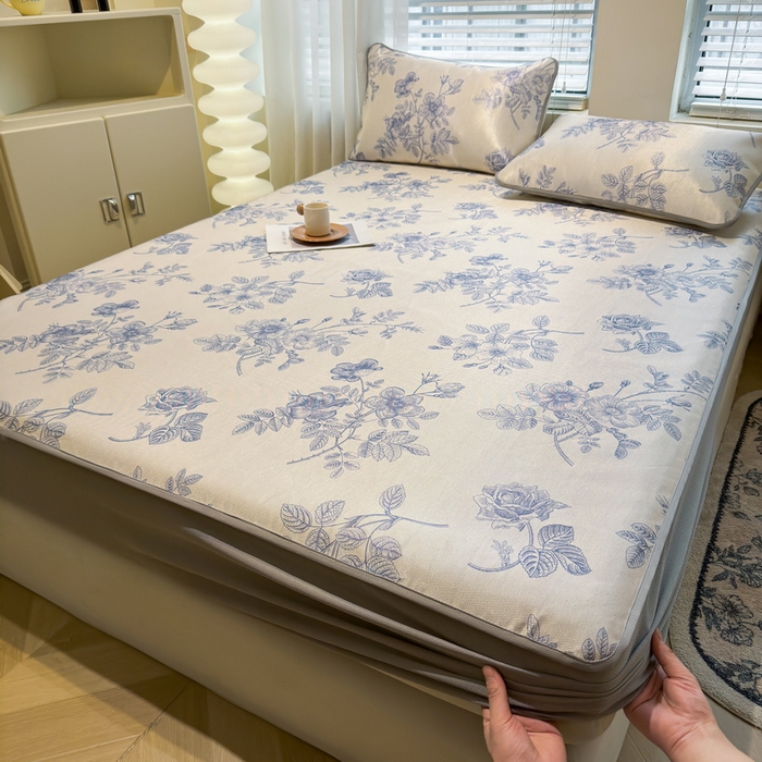 91家纺网 家纺一手货源 找家纺 LIFE.丽芙 2025春夏季新品数码印花冰藤凉席席子床笠三件套加厚冰丝软藤席小清新印花床罩单件（风格二） 赫本