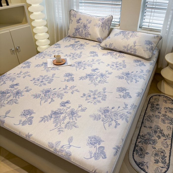 91家纺网 家纺一手货源 找家纺 LIFE.丽芙 2025春夏季新品数码印花冰藤凉席席子床笠三件套加厚冰丝软藤席小清新印花床罩单件（风格二） 赫本