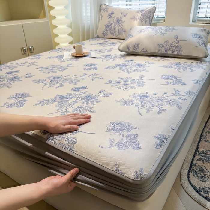 91家纺网 家纺一手货源 找家纺 LIFE.丽芙 2025春夏季新品数码印花冰藤凉席席子床笠三件套加厚冰丝软藤席小清新印花床罩单件（风格二） 赫本