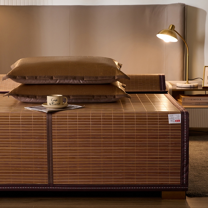 91家纺网 家纺一手货源 找家纺 鑫琪莱家纺 2025新款双面竹席冰丝席竹凉席学生宿舍席子 流金岁月-