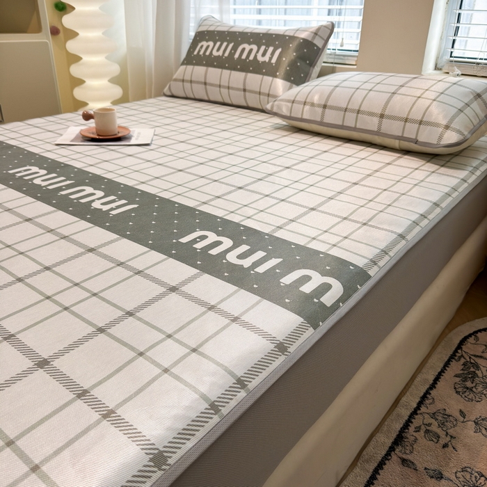 91家纺网 家纺一手货源 找家纺 LIFE.丽芙 2025春夏季新品数码印花冰藤凉席席子床笠三件套加厚冰丝软藤席小清新印花床罩单件（风格二） 玛丽格