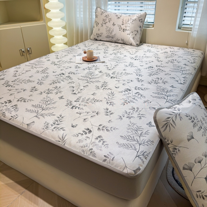 91家纺网 家纺一手货源 找家纺 LIFE.丽芙 2025春夏季新品数码印花冰藤凉席席子床笠三件套加厚冰丝软藤席小清新印花床罩单件（风格二） 水墨叶