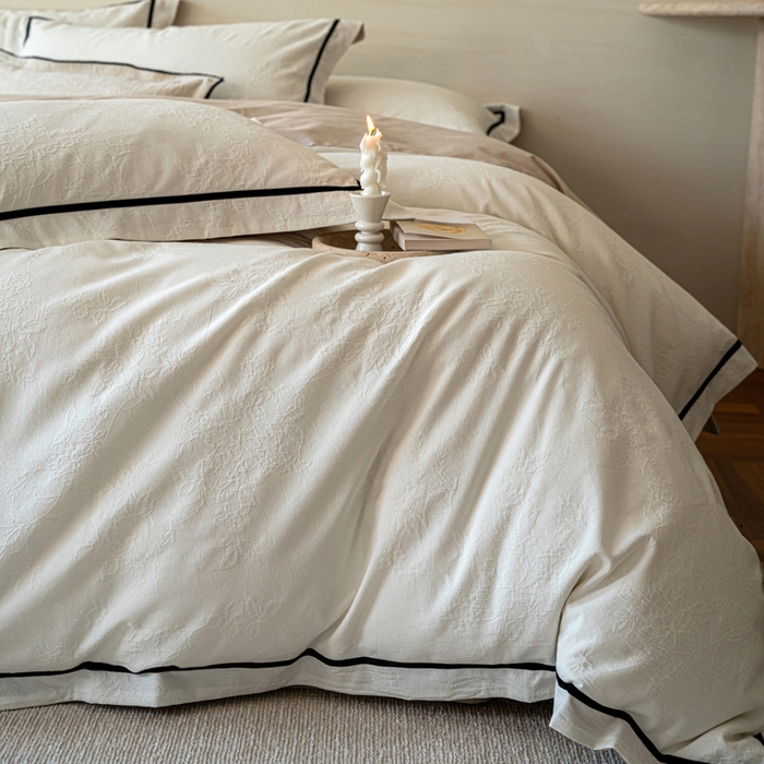 91家纺网 家纺一手货源 找家纺 （总）2025新款云感超柔60支厚织提花浮雕四件套-棉屿时光