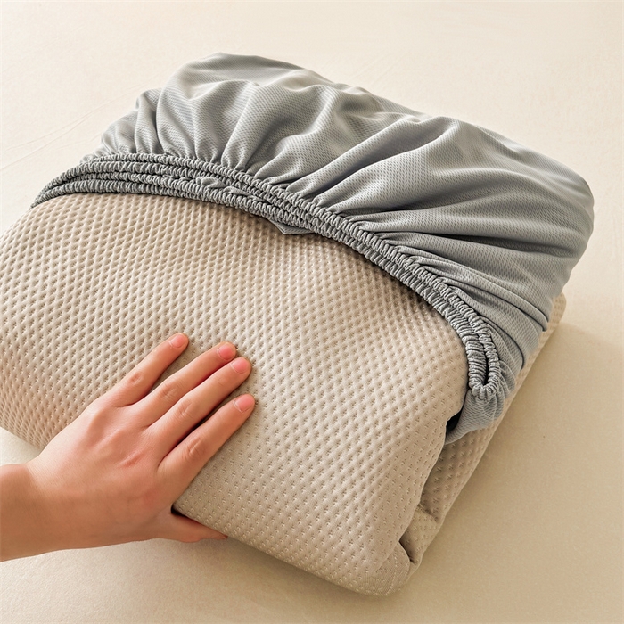 91家纺网 家纺一手货源 找家纺 恒爱   2025新款冰丝牡丹花床笠 卡其