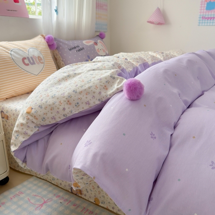 91家纺网 家纺一手货源 找家纺 乐童家纺 2025新款数码枕混搭毛球系列四件套 紫星幻兔