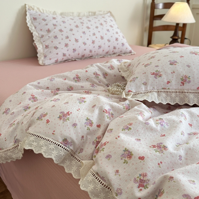 91家纺网 家纺一手货源 找家纺 一霖家纺 2025新款云感双层纱花边款四件套 浪漫花语