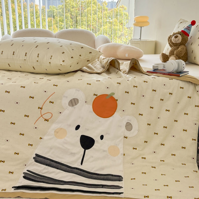 91家纺网 家纺一手货源 找家纺 鸣升家纺  2025新款精梳全棉纯棉绣花夏被夏凉被空调被 桔子熊熊