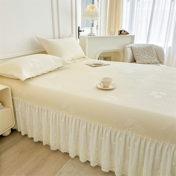 91家纺网 家纺一手货源 找家纺 恒爱   2025新款冰丝牡丹花床盖 象牙白