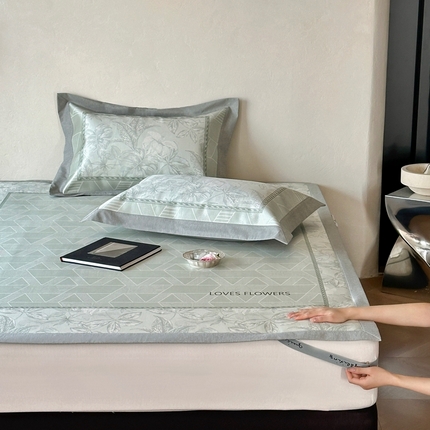 91家纺网 家纺一手货源 找家纺 （总）橘滋  2025新夏日高端A类原创设计轻奢简约数码印花冰丝席凉席-床席