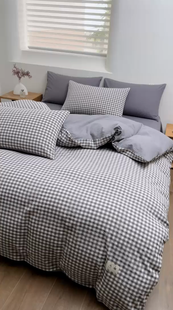 91家纺网 家纺一手货源 找家纺 居美良品 2025新款100%全棉色织水洗棉四件套 灰小格