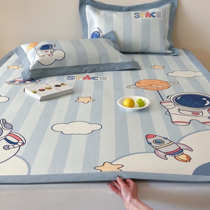 91家纺网 家纺一手货源 找家纺 （总）橘滋  2025夏日新款高端A类原创设计婴儿童趣卡通数码印花冰丝席凉席-床席床笠