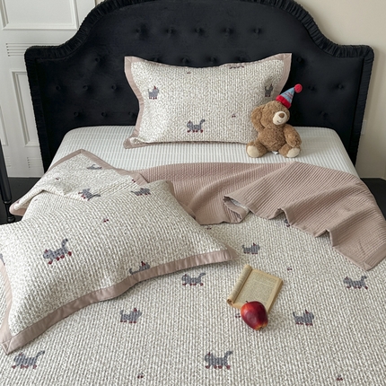 91家纺网 家纺一手货源 找家纺 （总）茉夕家纺 2025新款莫代尔天丝夹棉床盖