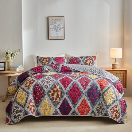 91家纺网 家纺一手货源 找家纺 温宁家纺 2025新款数码印花床盖 布鲁斯