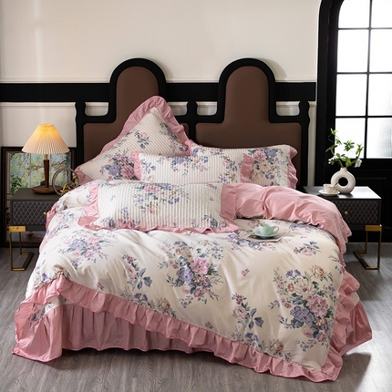 木兰花2025新款全棉印花法式韩版花边夹棉床盖床裙款四件套 芳华粉