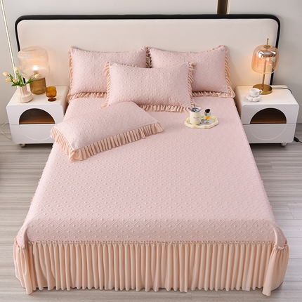 91家纺网 家纺一手货源 找家纺 畅畅家纺 2025新款立体提花凉豆豆席床裙款凉席 时尚空间-粉