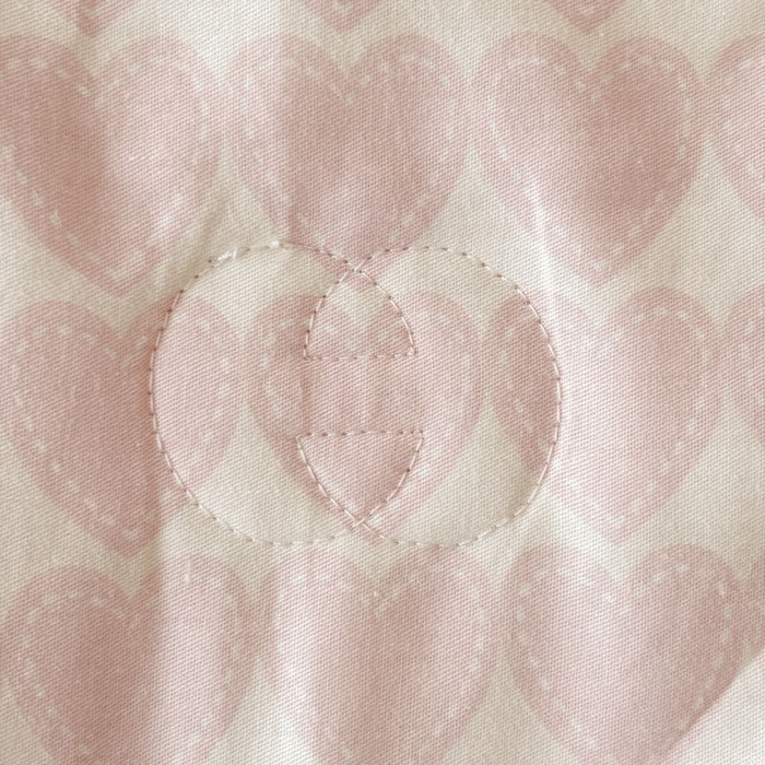 91家纺网 家纺一手货源 找家纺 鸣升家纺  2025新款精梳全棉纯棉绣花夏被夏凉被空调被 爱心兔子