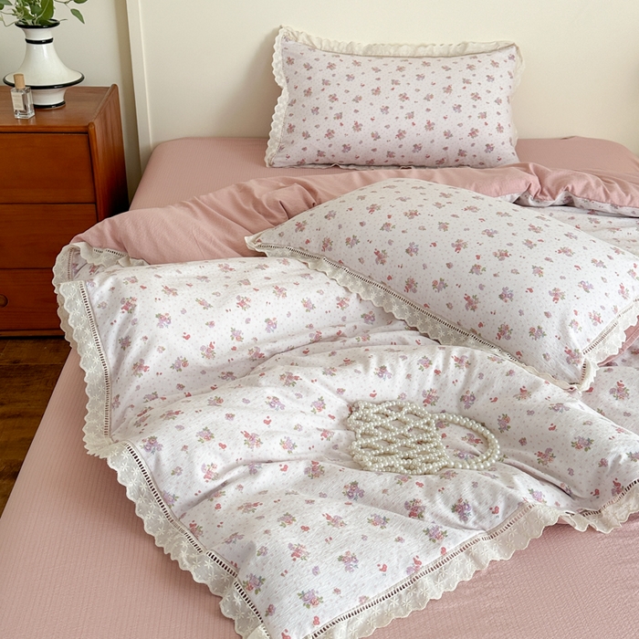 91家纺网 家纺一手货源 找家纺 一霖家纺 2025新款云感双层纱花边款四件套 浪漫花语