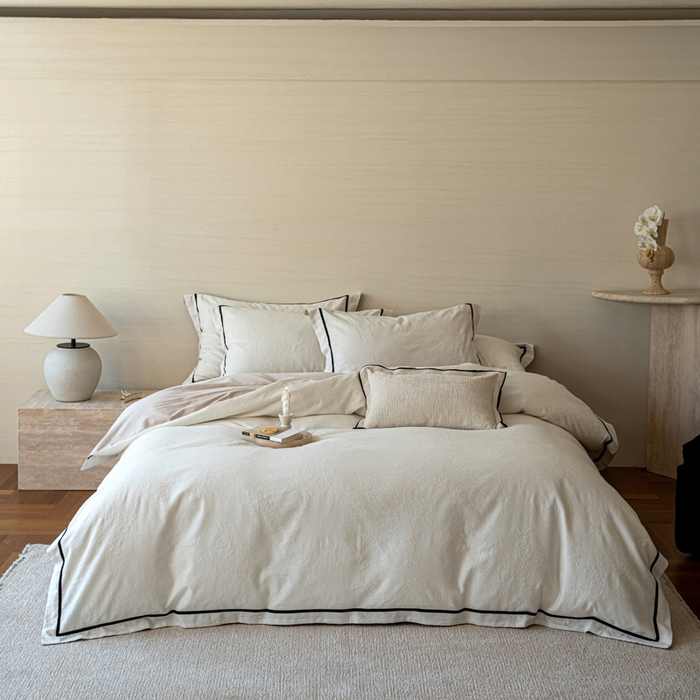 91家纺网 家纺一手货源 找家纺 （总）2025新款云感超柔60支厚织提花浮雕四件套-棉屿时光