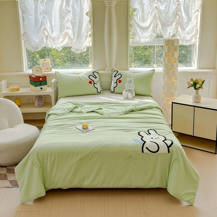 2025新款水洗棉毛巾绣夏被卡通夏凉被薄被子 草绿-爱心兔