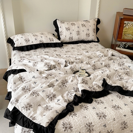 韩秀 2025新款水洗棉夹棉韩版花边夏被小清新针织棉小碎花皱皱棉双层纱软糯感夏凉被空调被泡泡棉被四季跑量款 紫薇