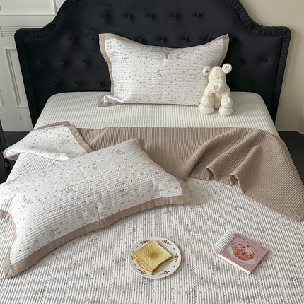 91家纺网 家纺一手货源 找家纺 （总）茉夕家纺 2025新款莫代尔天丝夹棉床盖