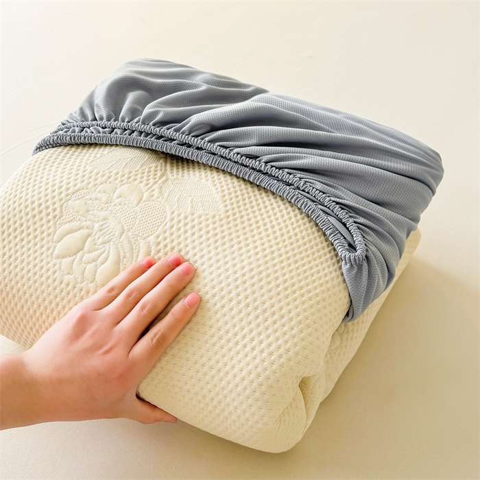 91家纺网 家纺一手货源 找家纺 恒爱   2025新款冰丝牡丹花床笠 象牙白