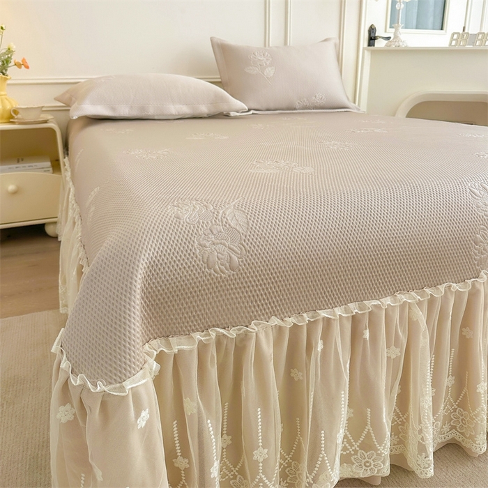 91家纺网 家纺一手货源 找家纺 恒爱   2025新款冰丝牡丹花床盖 卡其