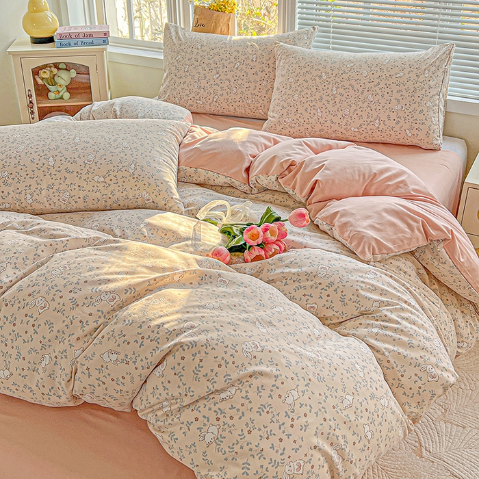 91家纺网 家纺一手货源 找家纺 2025水洗棉双层纱简约风ins风小碎花被套床单款床笠款三四件套-单被套