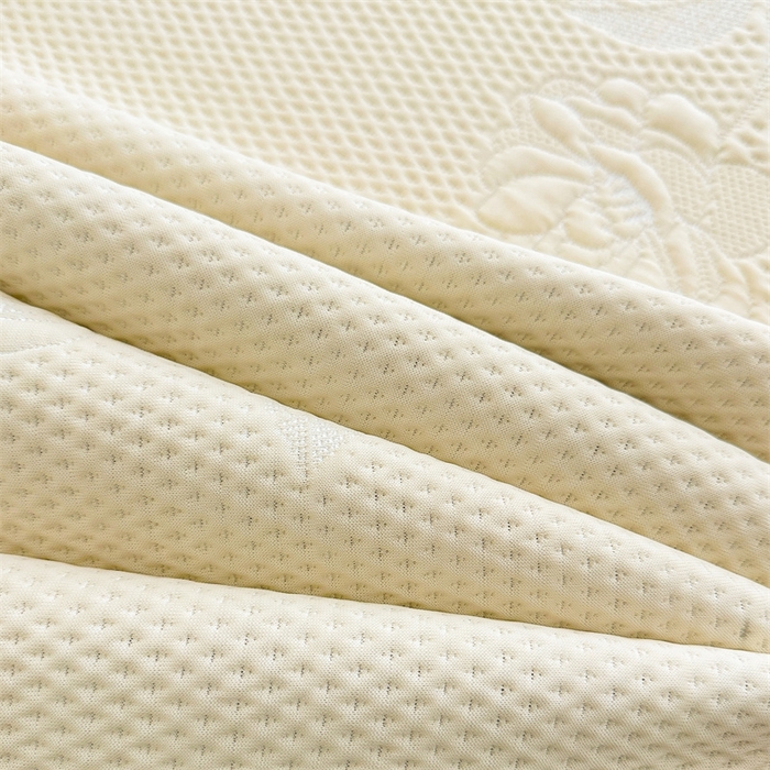 91家纺网 家纺一手货源 找家纺 恒爱   2025新款冰丝牡丹花床盖 象牙白