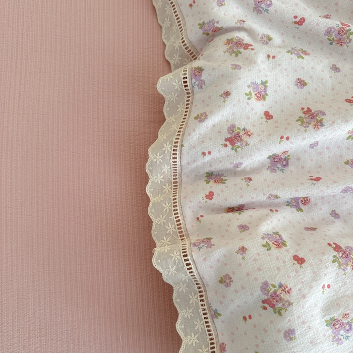 91家纺网 家纺一手货源 找家纺 一霖家纺 2025新款云感双层纱花边款四件套 浪漫花语